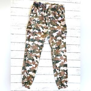 Refuge Paper Bag Camo Relaxed Cargo Jogger Pants Green Brown Camouflage Size M